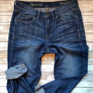 Madewell “BOYFRIEND” jeans.